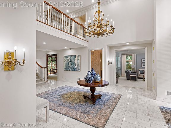 4th image of 4966 Stoneleigh Rd