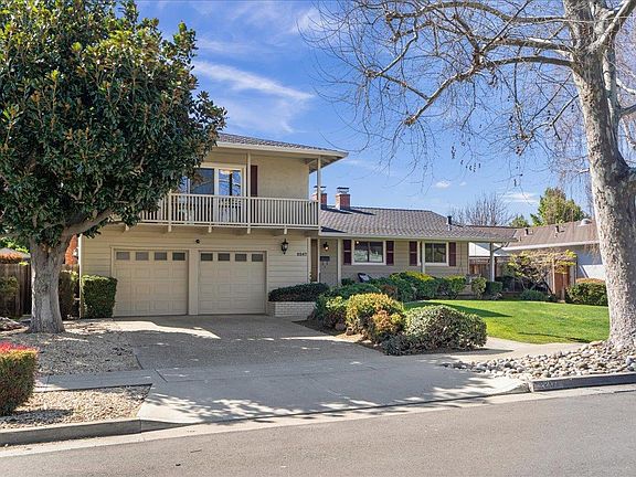 3rd image of 2247 Constitution Dr