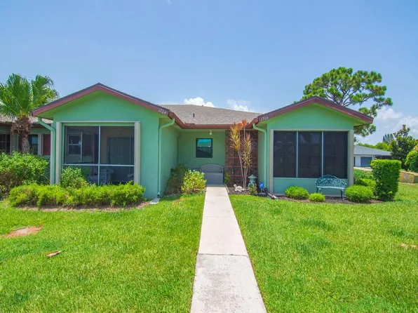 1706 Lakefront Boulevard #D, Fort Pierce, FL 34982