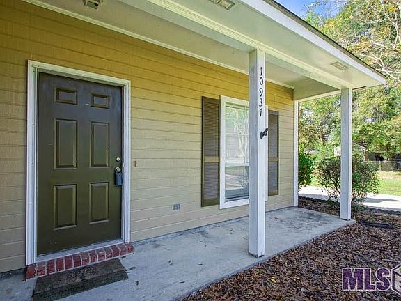 3rd image of 10937 Downey Dr