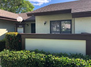 351 Quincy Ct, Royal Palm Beach, FL 33411