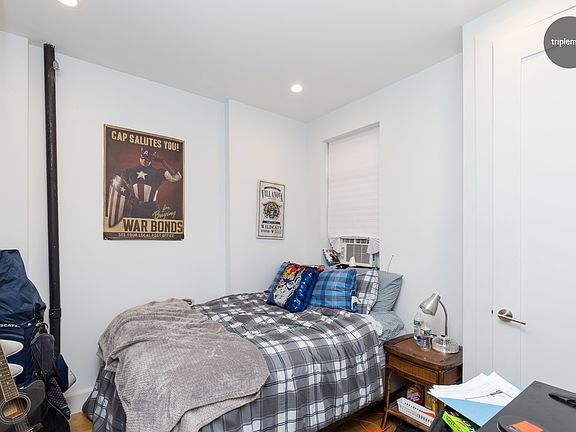 4th image of 228 E 27th St #4CD
