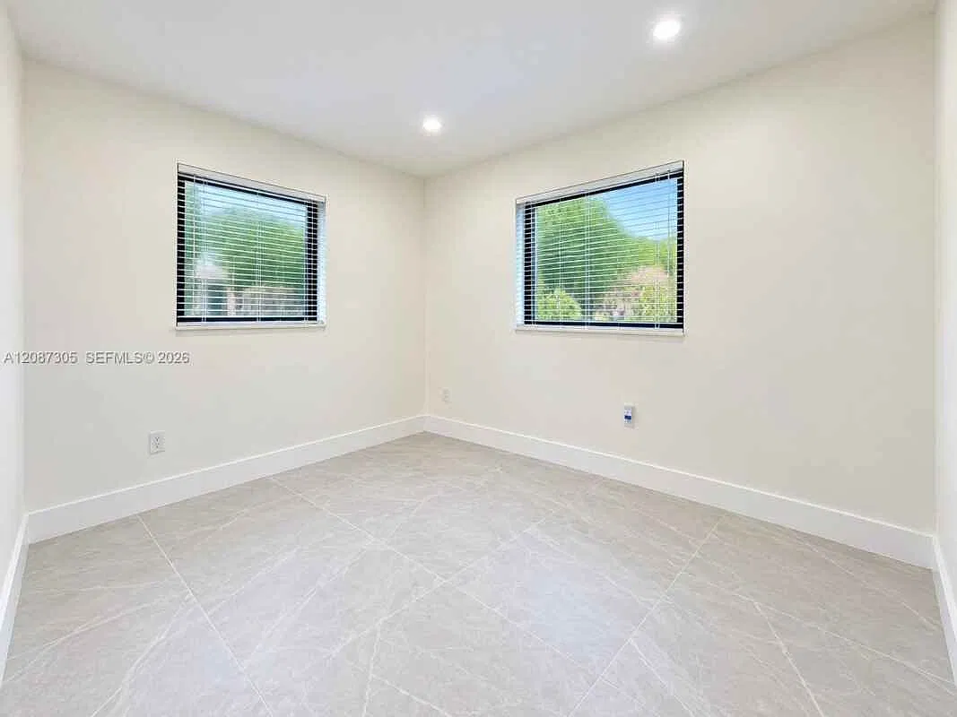 1043 Nw 48th St # 0 Miami, Fl 33127 — Photo 4