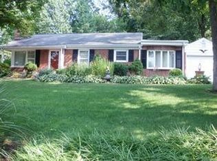 2584 Spring Valley Rd, Lancaster, PA 17601