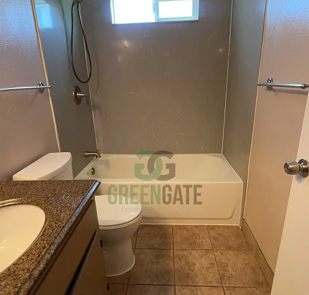 2305 Rose Ave — Photo 18