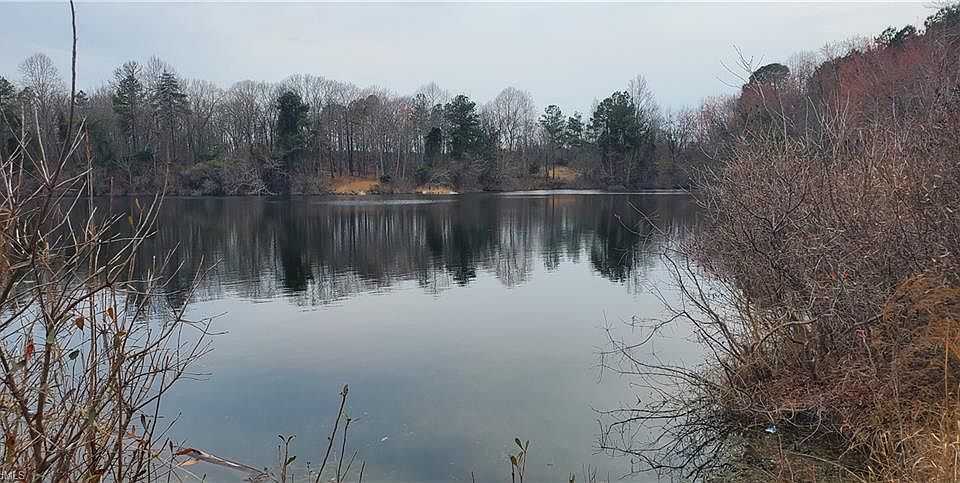 1st image of 650 Farmers Market Rd