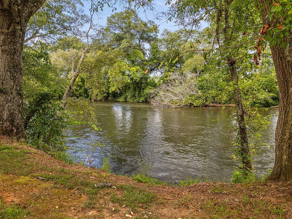 175th image of 1020 Thomas Rd