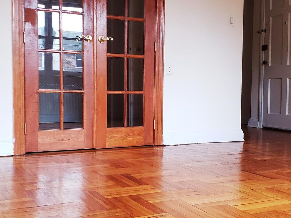 1st image of 7209 10th Ave Floor 1