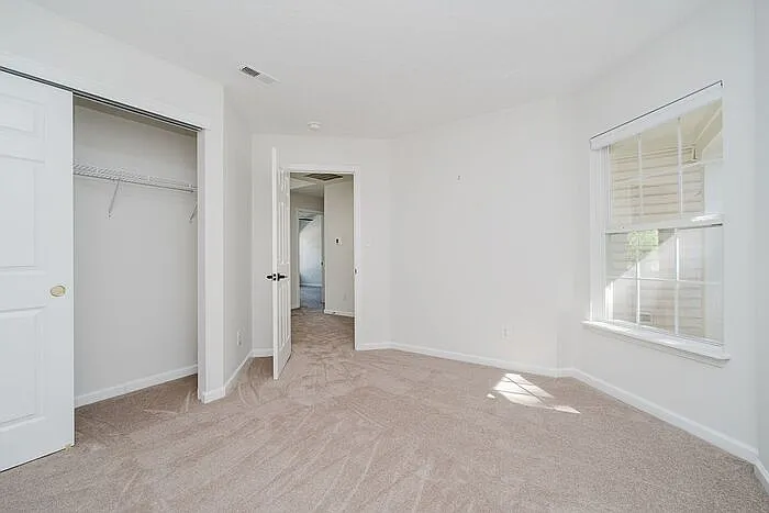5896 Hollow Oak Trl — Photo 24