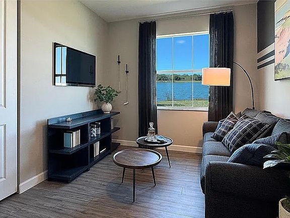 2nd image of 3711 Harborside Ave