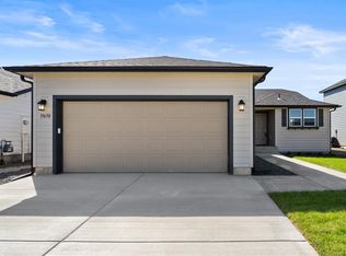 19650 E 3rd Ln #6/2, Greenacres, WA 99016