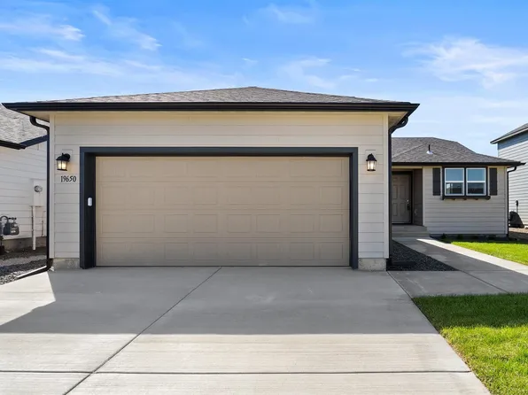 2250 W Jay Ln #4/2, Clearwater Spokane Valley, WA 99208