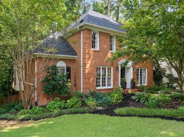 2205 Baneberry Dr, Birmingham, AL 35244