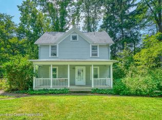 617 Wittenberg Rd, Bearsville, NY 12409