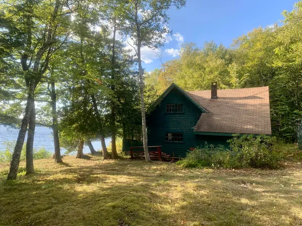 245 Salmon Circle, Hartland, ME 04943