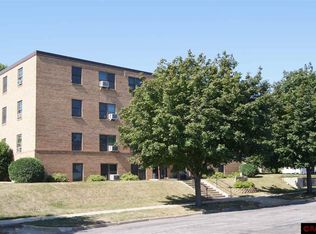 323 N German St APT 101, New Ulm, MN 56073