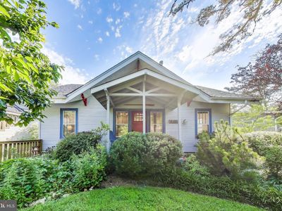 7017 Woodland Ave, Takoma Park, MD, 20912