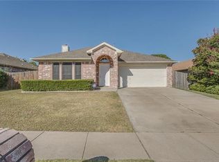 7231 Fossil Rim Trl, Arlington, TX 76002