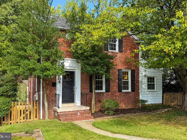 204 S Abingdon St, Arlington, VA 22204