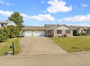 105 Quail Run, Bethalto, IL 62010