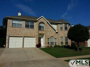 6752 Silvercrest Dr, Arlington, TX 76002