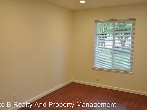 5th image of 1768 Swanston Way