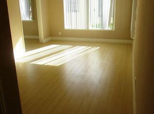 4562 N Banner Dr APT 4, Long Beach, CA 90807