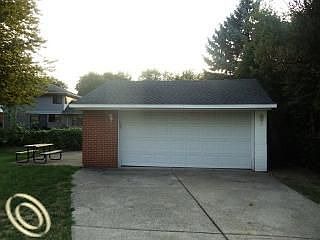 5th image of 9275 Tavistock Dr