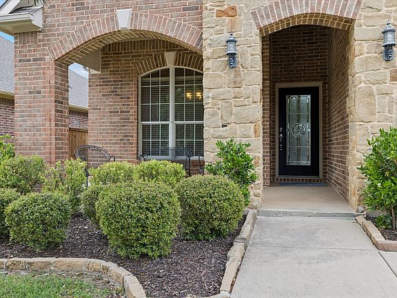 4th image of 1244 Catherine Ln