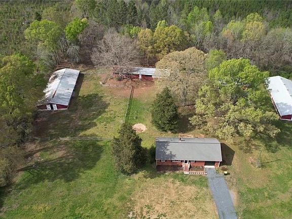 2nd image of 1561 Handy Rd