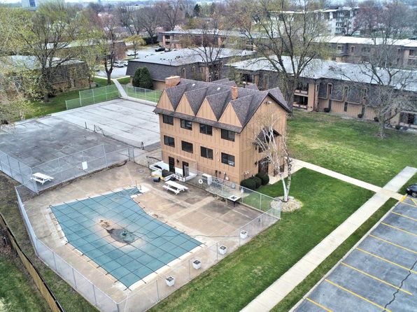 410 Old Stone Rd APT 7, Munster, IN 46321