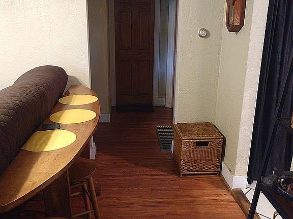 Front door entery way