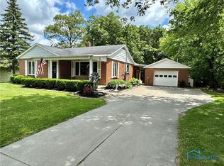 1585 S Clinton St, Defiance, OH 43512