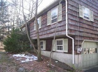 87 Scott Ridge Rd, Ridgefield, CT 06877