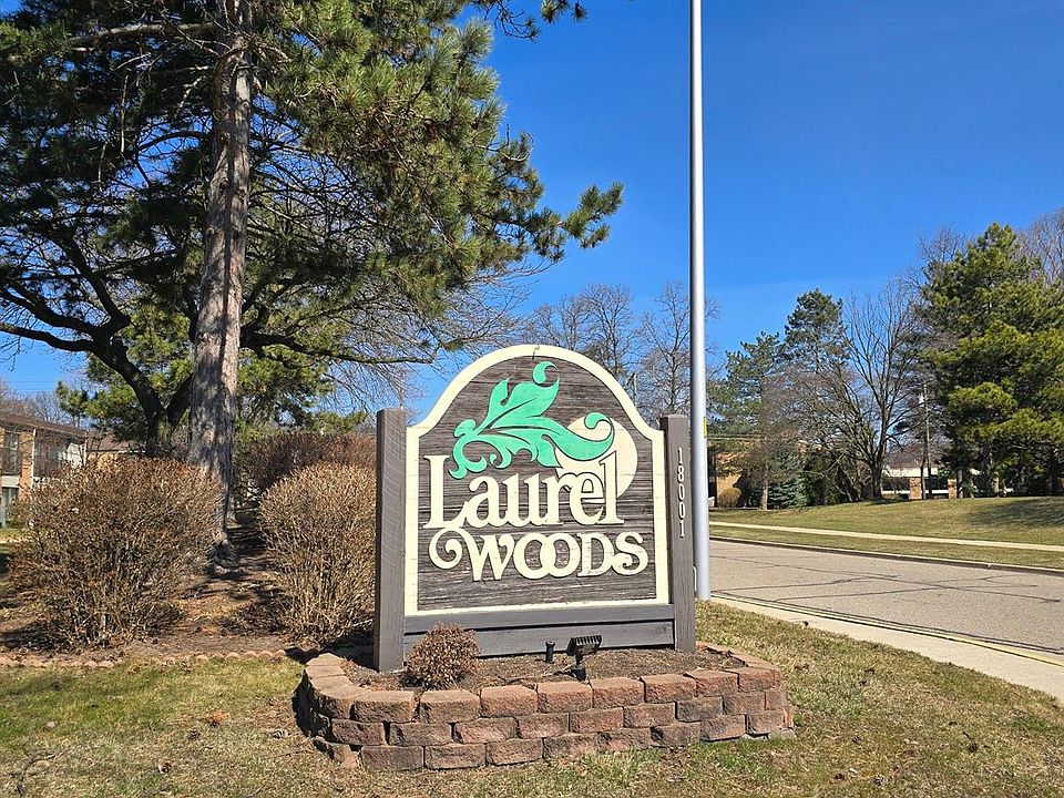 1st image of 18007 University Park Dr