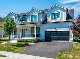 145 Center St, Metuchen, NJ 08840
