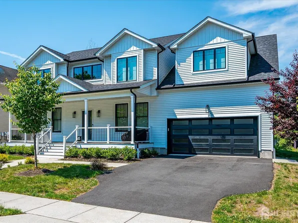 145 Center St, Metuchen, NJ 08840