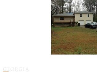 5718 Darry Cir, Norcross, GA 30093