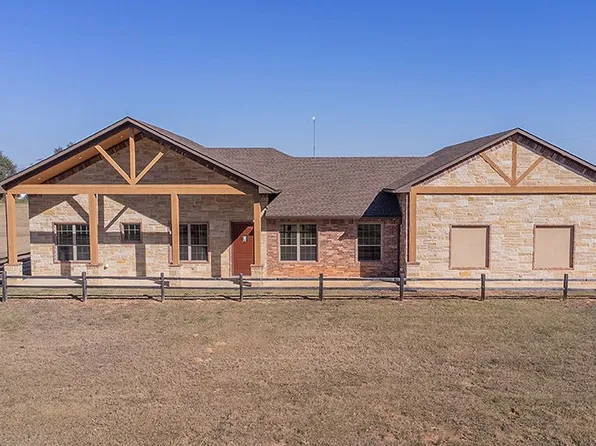 6045 Vz County Road 1110, Grand Saline, TX 75140