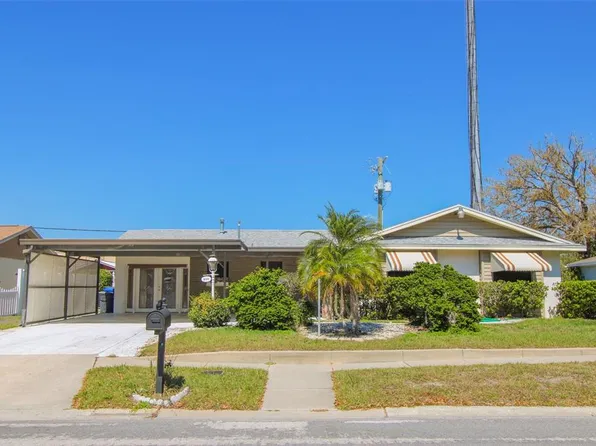 806 Greenbriar Dr, Brandon, FL 33511