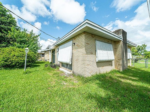2nd image of 2007 McKinley Ave
