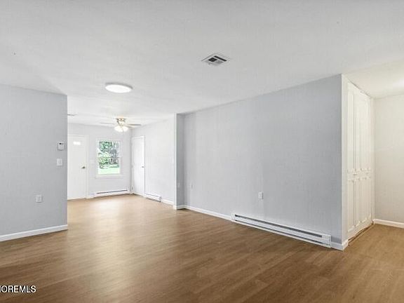 4th image of 115A Buckingham Drive