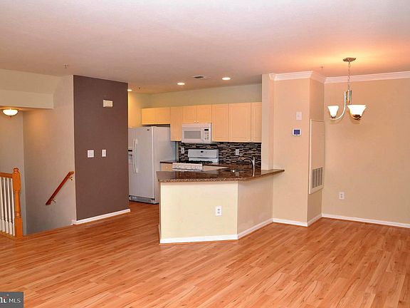 2nd image of 12820 Fair Briar Ln