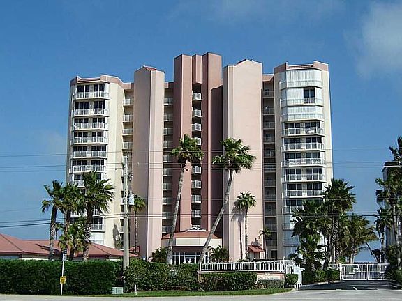 3rd image of 3880 N Highway A1a #304