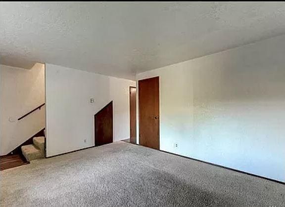 5th image of 13926 Admiralty Way