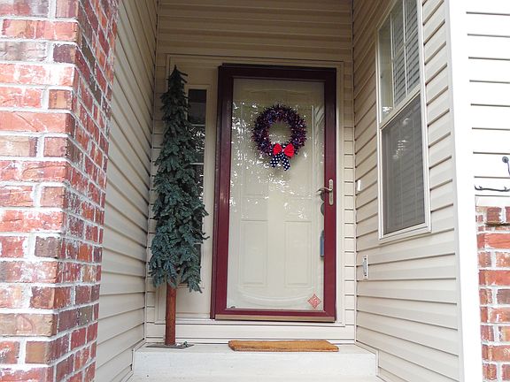 2nd image of 14 Wrongton Dr