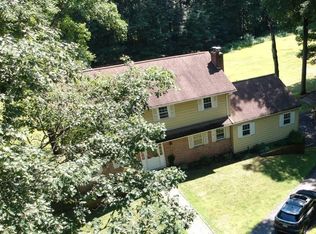 9 Parkwood Rd, Succasunna, NJ 07876