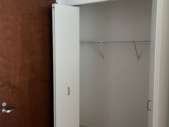 4th image of 201 N Westshore Dr APT 1506
