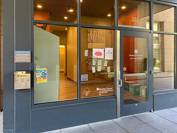 5th image of 337 NE Thornton Pl #548