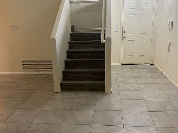 4th image of 2443 W Waterway Pl